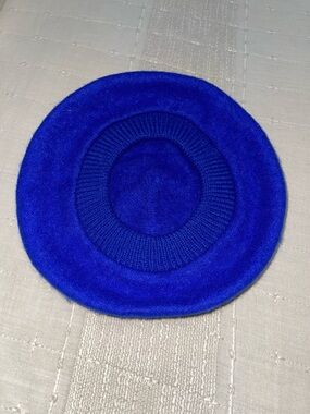 Kids Blue Knit Beret - Stylish Winter Accessory